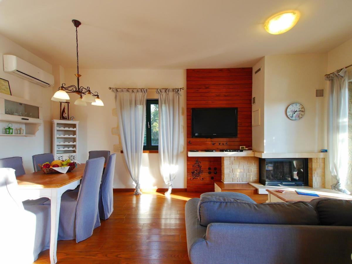 Villa Amvrosia Nr Kalives Crete Armenoi  Bagian luar foto